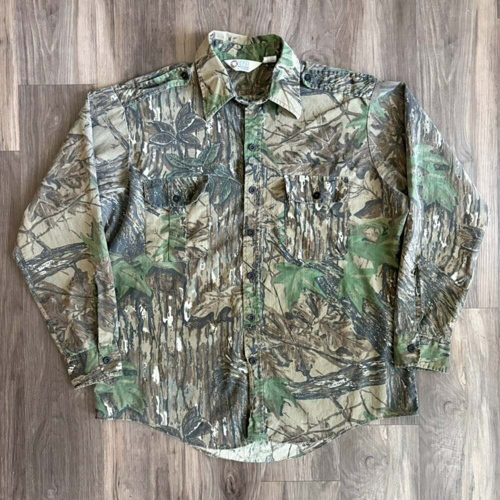Vintage Realtree Camo Button Up Shirt Men's Size XL 1990s